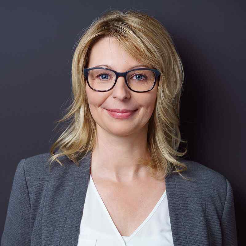 https://lawyerharrisconsult.com/wp-content/uploads/2019/10/image_team_08.jpg